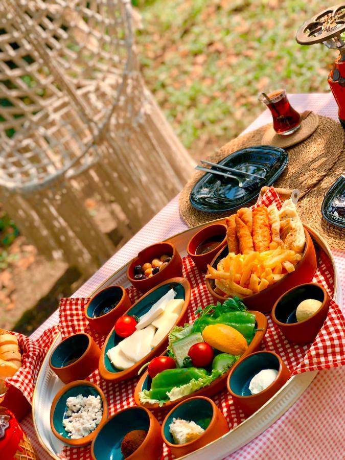 Phalesia Glamping Otel Sapanca Ngoại thất bức ảnh